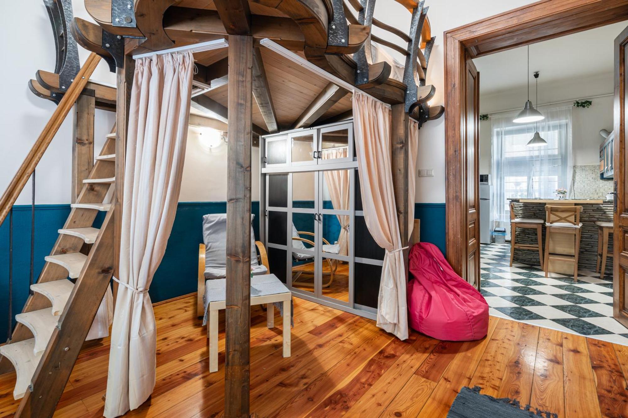 Castle Chainbridge Apartment 부다페스트 외부 사진